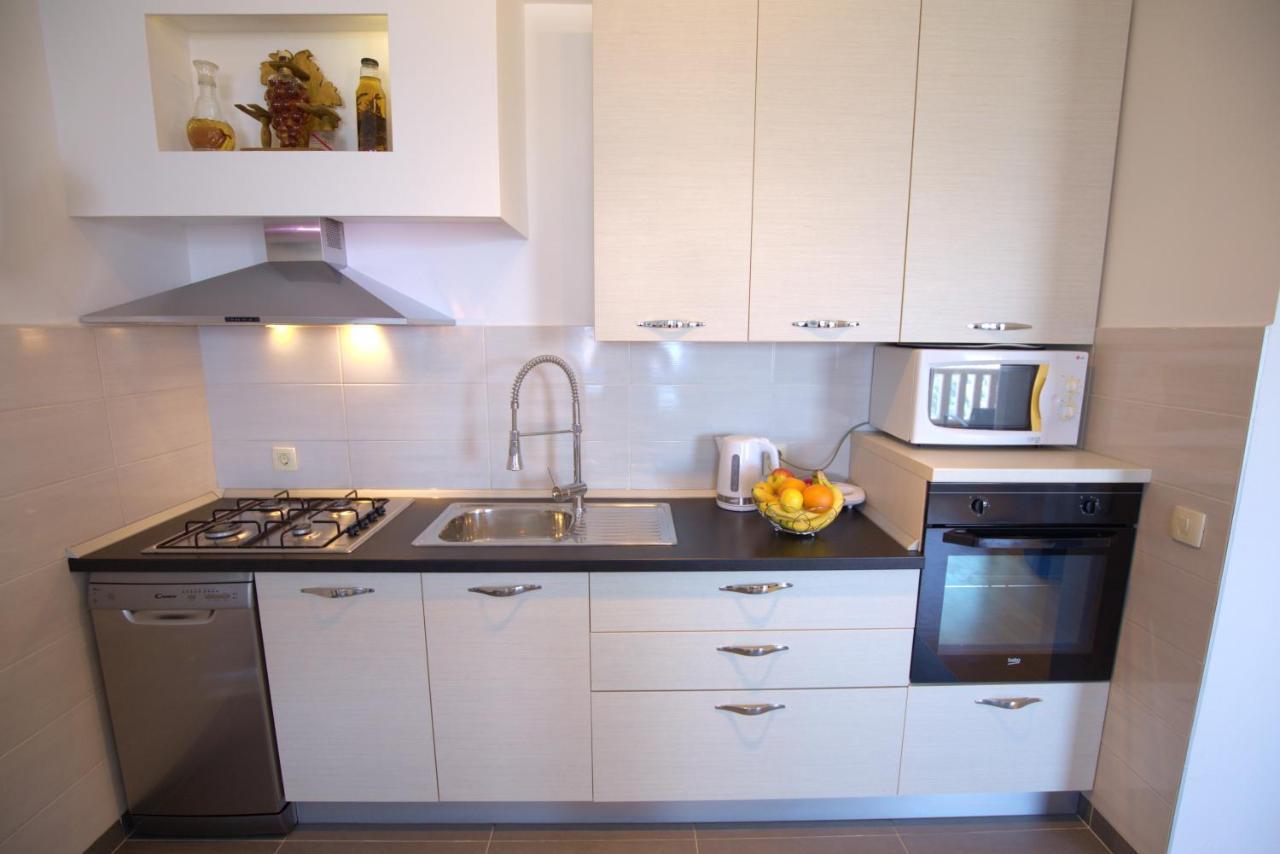 Apartament Mai
